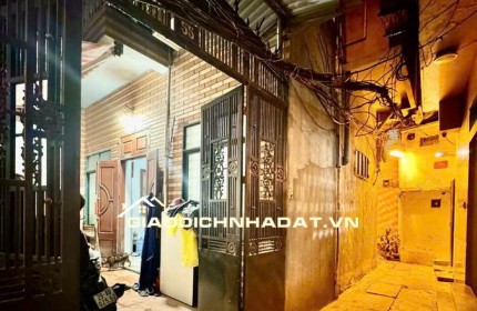 NHÀ ĐẸP HAI BÀ TRƯNG - HỒNG MAI - LÔ GÓC 2 MẶT - MẶT TIỀN RỘNG