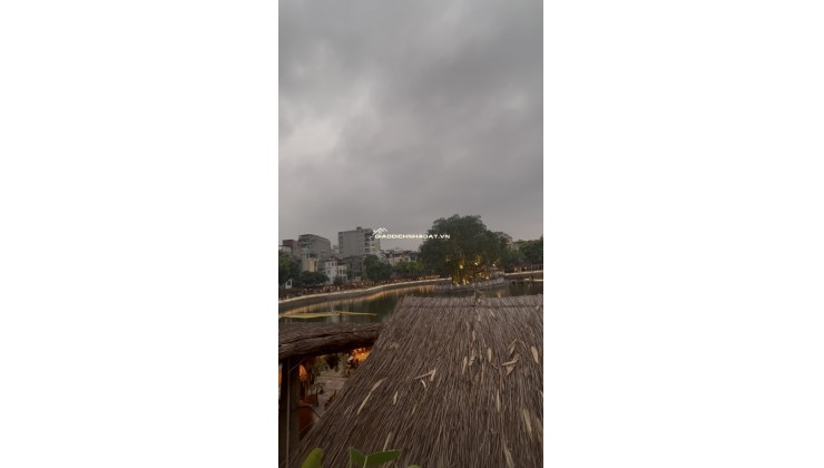 Phố Quốc Tử Giám nhưng giá chỉ 8 tỷ - nhà rộng 30m2, xây 4 tầng đẹp ở ngay