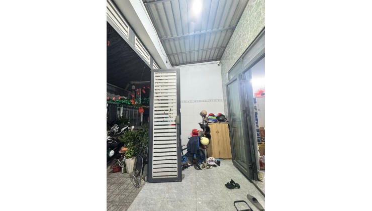 Cần bán gấp siêu phẩm nhà 4 tầng tại Tân phú- Giá công khai 6.5