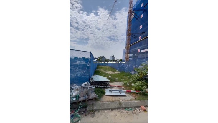 CẦN BÁN ĐẤT ĐƯỜNG BỜ QUAN 3 KHU NAM HOÀ XUÂN 125M2 - 6.8 TỶ. LH:0334681909.