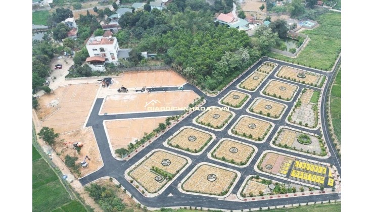 CẦN BÁN GẤP – LÔ ĐẤT VÀNG TRỤC CHÍNH TRẠI LÁNG – GẦN TOMODACHI LÀNG MÍT