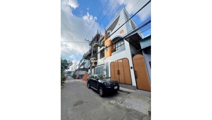 CẦN BÁN GẤP 2 LÔ ĐẤT LIỀN KỀ KHU VỰC P. LINH XUÂN, TP THỦ ĐỨC CŨ. LH:0935194588.