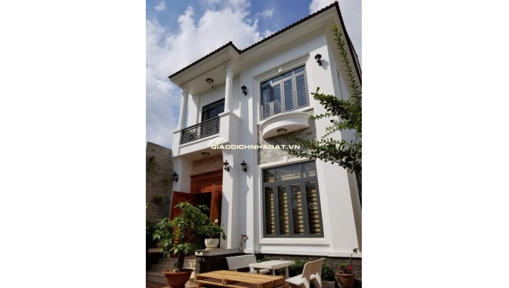 Bán Biệt thự mặt phố 240m2, 3 tầng, Hiệp Bình Chánh, Thủ Đức, HCM - Sổ hồng. Giá 15.65 tỷ.