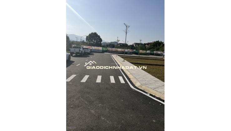 Bán đất nền Hoà Lạc - ĐH Quốc gia 100m2 full thổ cư, mặt tiền 8m, đường trước 20m, giá 2,5 tỷ