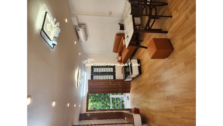 Bán tập thể Tạ Quang Bửu Bách Khoa 85m 3 ngủ chỉ nhỉnh 4 tỷ