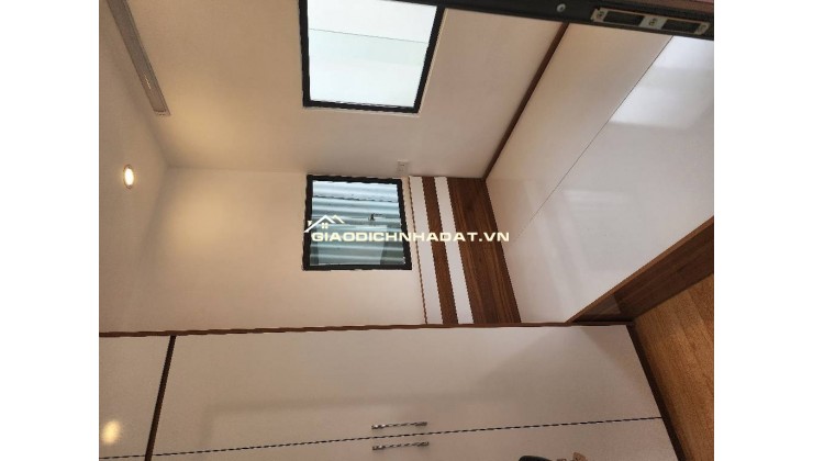 Bán tập thể Tạ Quang Bửu Bách Khoa 85m 3 ngủ chỉ nhỉnh 4 tỷ