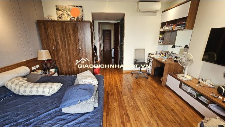 Bán nhà đẹp Lâm Hạ- Oto tránh- Vỉa Hè- Kinh Doanh-Viiew Cầu Trần Hưng Đạo-90m 5 tầng- 30 tỷ(TL)