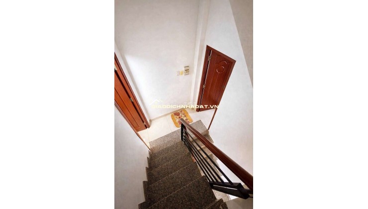 3 TẦNG KINHDƯƠNGVƯƠNG 50M2 HẺMXEHƠI DƯỚI 3.7 TỎI ++++ THƯƠNG LƯỢNG MẠNH