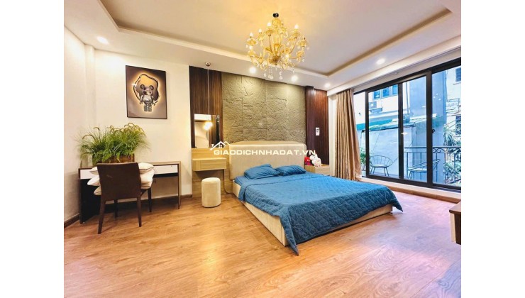 THẠCH BÀN – NHÀ DÂN XÂY 42M2 × 5 TẦNG – Ô TÔ ĐỖ CỬA – NHỈNH 8 TỶ