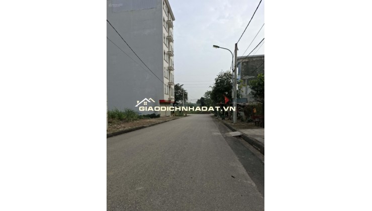 Bán lô đất 100m2 ngay ngã tư quốc lộ 21 đại lộ thăng long, cạnh ĐH Quốc Gia, khu CN Cao Hòa Lạc