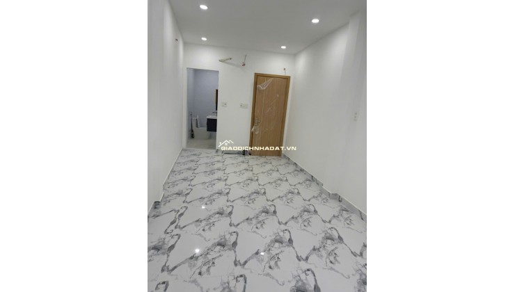 Cần Cho Thuê Căn Nhà Mặt tiền 1183A Đường 3 Tháng 2, P.Minh Phụng, Q.11