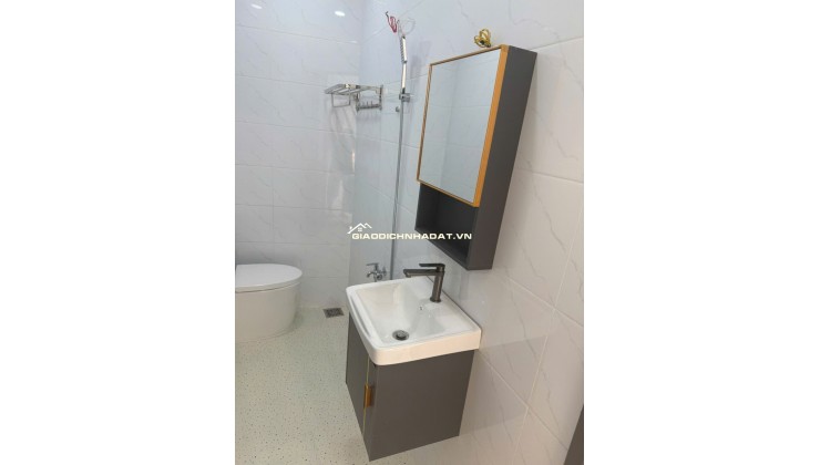 Cần Cho Thuê Căn Nhà Mặt tiền 1183A Đường 3 Tháng 2, P.Minh Phụng, Q.11