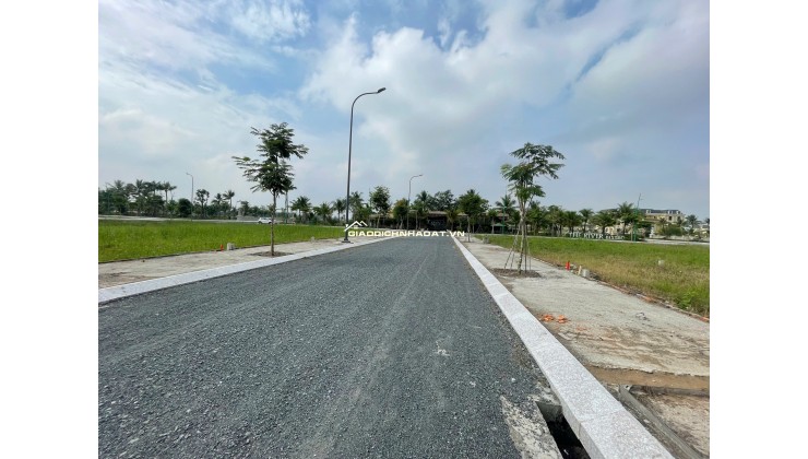 ĐẤT NỀN NGAY TRUNG TÂM HÀNH CHÍNH THỦ THỪA CHỈ HƠN 18TRIỆU/m, SỔ HỒNG RIÊNG TỪNG NỀN