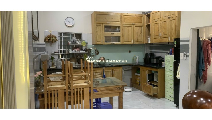 Bán nhà 1 trệt 1 lầu SHR chính chủ An Phú Đông Q12