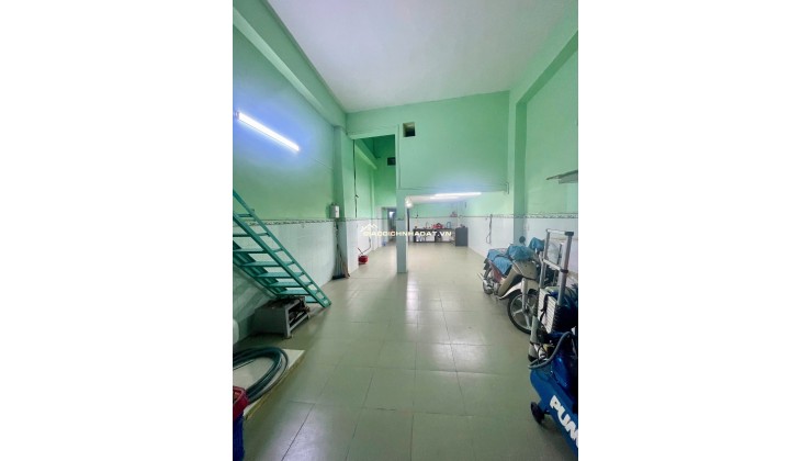 Cho thuê nhà mặt tiền Bãi sậy làm kho sau lưng chợ Kim Biên Q5