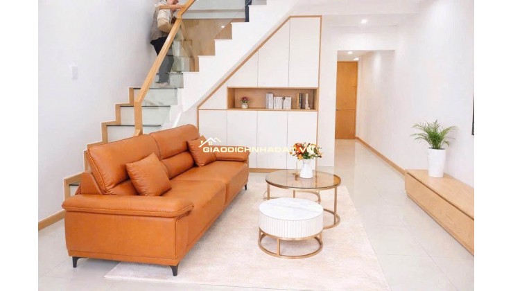 NHÀ TRUNG TÂM HÒA CƯỜNG – Sát Quảng trường 29/3 – Vào  ở luôn