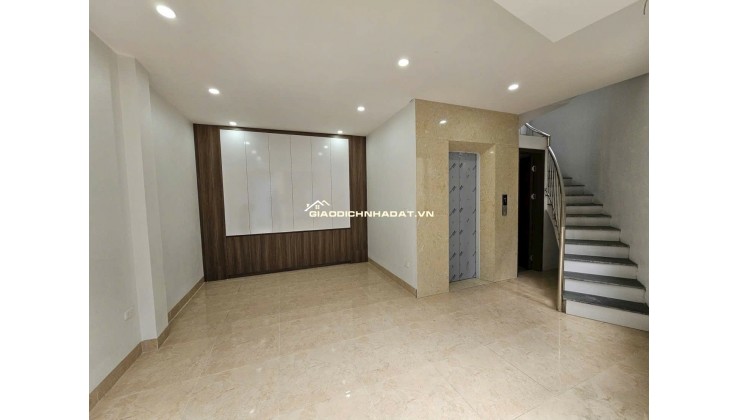 SIÊU PHẨM LONG BIÊN – 6 TẦNG THANG MÁY – LÔ GÓC – Ô TÔ VÀO NHÀ – NHỈNH 9 TỶ