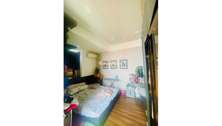 Bán căn hộ 3PN 98m2 tại Lý Thường Kiệt Q11, Tầng 8 Full nội thất