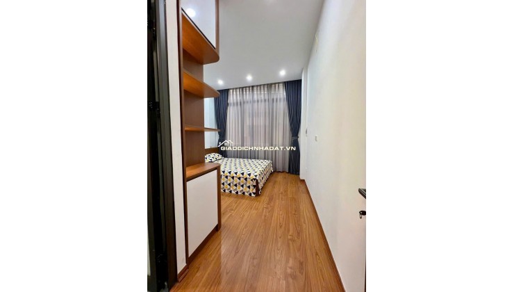 NGÃ TƯ SỞ - OTO QUA NHÀ 3 THOÁNG - 6 TẦNG VỪA Ở VỪA KINH DOANH - CHƯA TỚI 8 TỶ , 7,9 TỶ