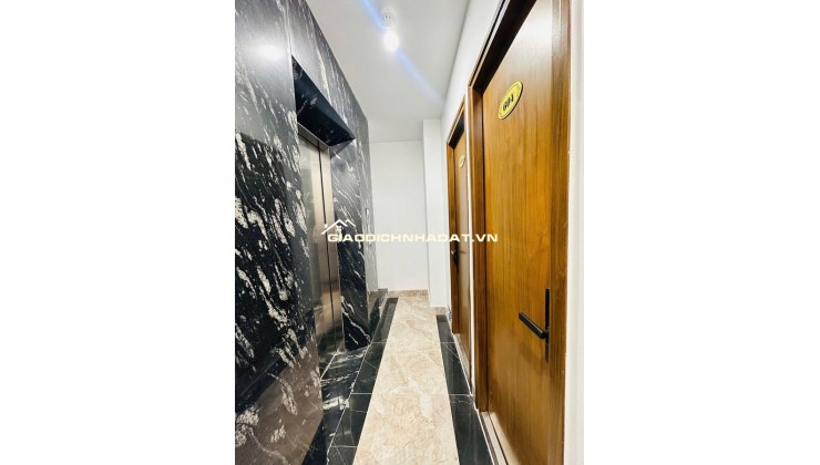 Bán CHDV Quan Nhân gần ôtô, 110m2 - 7T - thang máy, full nội thất mới xịn xò, doanh thu 1.8 tỷ/năm, giá 26.9 tỷ