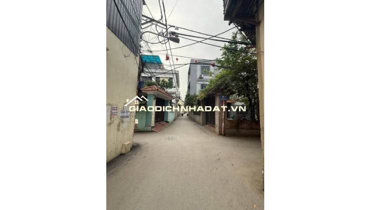 CỰC PHẨM HOÀI ĐỨC - NHÀ DÂN XÂY 5 TẦNG - SÁT VÀNH ĐAI 4 - Ô TÔ ĐỖ CỬA