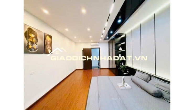NGÃ TƯ SỞ - TÂY SƠN 40M2 CÓ  9,5 TỶ, NHÀ ĐẸP NỘI THẤT MỚI TOANH, TRUNG TÂM LÕI ĐỐNG ĐA, HÀNG MỚI LÊN NHANH TAY SỞ HỮU