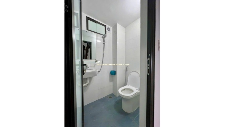 NGÃ TƯ SỞ - OTO QUA NHÀ 3 THOÁNG - 6 TẦNG VỪA Ở VỪA KINH DOANH - CHƯA TỚI 8 TỶ , 7,9 TỶ