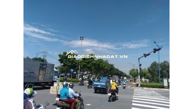 NHÀ 2 TẦNG 40M² - NGAY TRẦN VĂN GIÀU - TỈNH LỘ 10 - CHỈ HƠN 2T.Ỷ - SỔ RIÊNG - KO QUY HOẠCH.