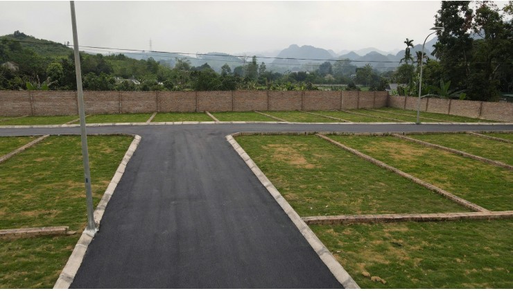 Chỉ Hơn 300 Triệu - Sở Hữu Ngay Lô Đất Sát Hà Nội - Sổ Đỏ Trao Tay