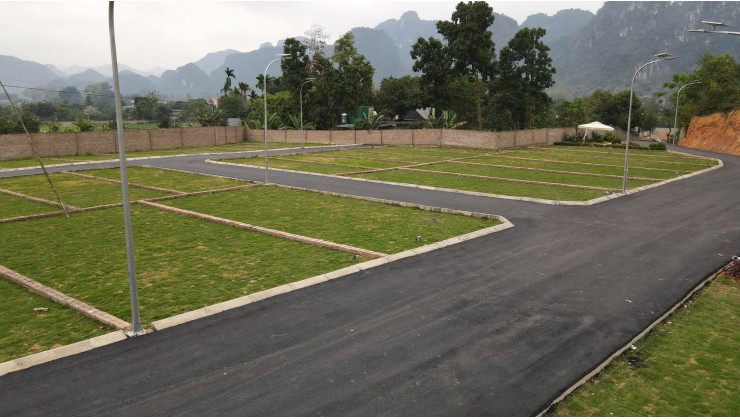 Chỉ Hơn 300 Triệu - Sở Hữu Ngay Lô Đất Sát Hà Nội - Sổ Đỏ Trao Tay