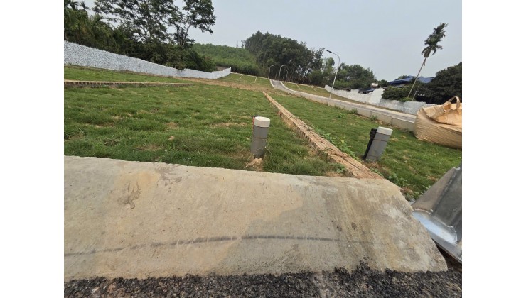 Hơn 400 Triệu - Sở Hữu Ngay Đất Full Thổ Cư Sát Hà Nội!!