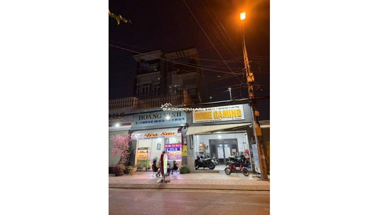 CHO THUÊ NHÀ NGUYÊN CĂN MẶT TIỀN – ĐANG KINH DOANH NET, VỊ TRÍ ĐẸP HÓC MÔN