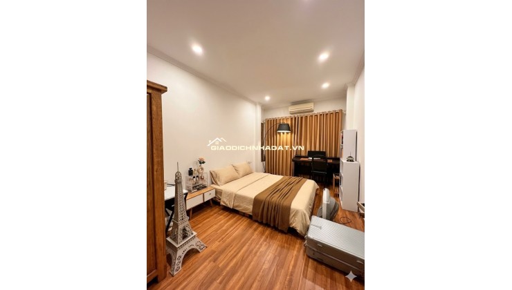 Nhà gần Trích Sài Tây Hồ ngõ thông – 2 phút hồ - thế đất đẹp – 3 gác đỗ cửa - ở sướng