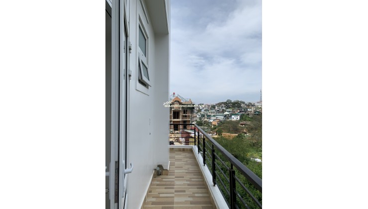 KHÁCH SẠN TRUNG TÂM ĐÀ LẠT, 252m2, 24 PHÒNG (CHÍNH CHỦ)