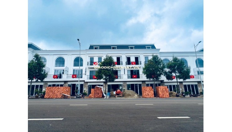 Bán shophouse Ân Phú Buôn Ma Thuột mặt tiền Hà Huy Tập 100m² giá tốt