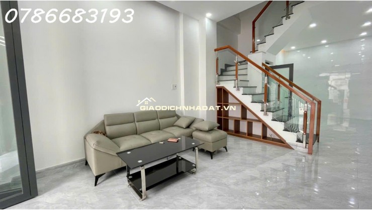 NHÀ ĐẸP ĐẶNG CHẤT QUẬN 8  HẺM THÔNG 5M,  4PN - 3 TẦNG  SỔ RIÊNG GIÁ 7.99 TỶ