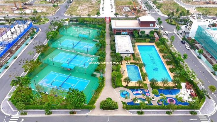 Cần BÁN NHANH CĂN NHÀ PHỐ SÂN VƯỜN VỚI GIÁ 4XTR/ m2