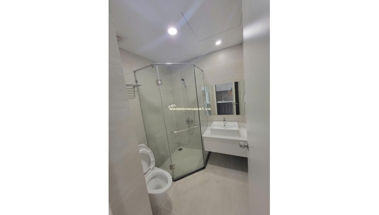 Bán căn Ot 37m2, nhà Full Nội Thất Tổng giá chỉ 2.6 tỷ, nhận nhà ở liền Lavida Plus Q7