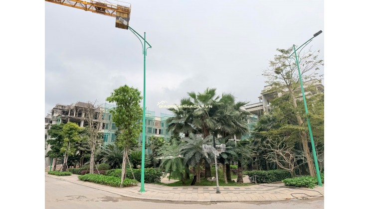 BÁN SIÊU PHẨM LIỀN KỀ  GREEN LITTLE TOWN 100M 5 TẦNG NHỈNH 17 TỶ