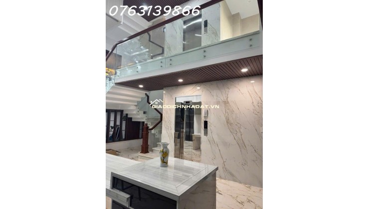 HIẾM ! HƠN 9 TỶ- NHÀ PHỐ CAO CẤP CÓ HỒ BƠI- THANG MÁY- NGANG 7 x 14- GẦN TRƯỜNG QUỐC TẾ AISVN.