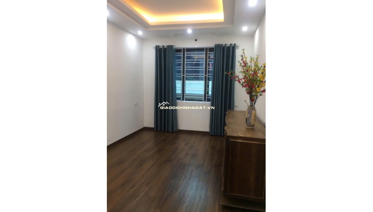 CHO THUÊ NGUYÊN CĂN THÁI HÀ, Ô TÔ VÀO NHÀ, 48M 5T 23TR 0903258273