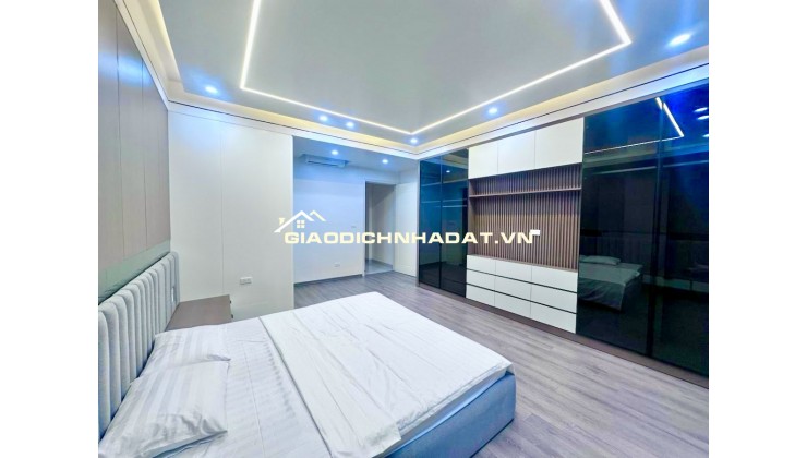 Nhà phân lô vỉa hè Hoàng Ngân_Trục chính kinh doanh _70m2_Giá nhỉnh 30 tỷ