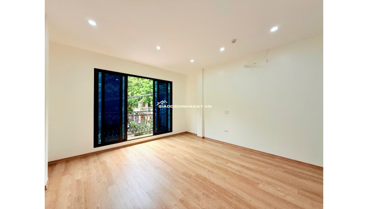 Nhà Lô góc Trần Vĩ_Ô tô vỉa hè rộng_73m2 6T Thang máy_KD Đỉnh_Ở Sướng