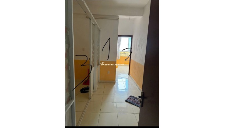 Căn hộ Đông Hải Tô Ký Q12 có sổ có thang , 2ty150