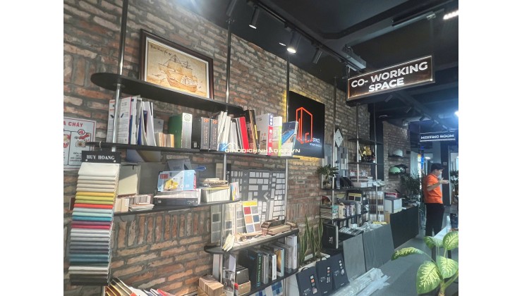 SANG MẶT BẰNG VĂN PHÒNG 80M2 ĐANG THUÊ Ở MẶT TIỀN ĐƯỜNG NGUYỄN CẢNH CHÂN Q1. LH:0765777099.