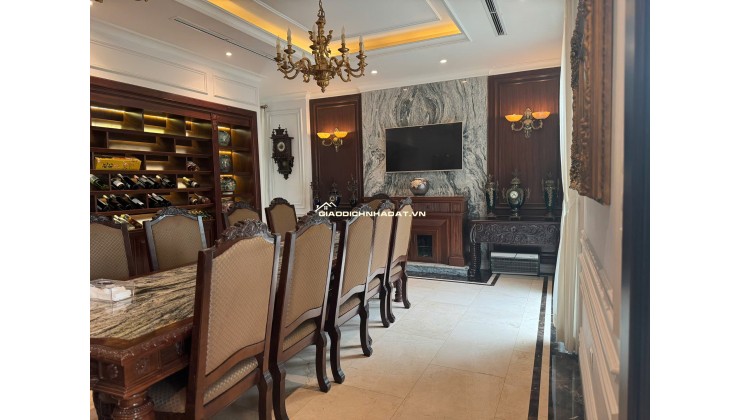 Cực hiếm 2 đơn lập hoa sữa đập thông 1 hầm xây 4 tẩng nổi DTXD hơn 900m sử dụng. Lh:0979144000