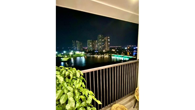 Bán lẻ 1 căn 100m hoặc bán cả cặp căn góc 3 Ngủ hơn 200m sử dụng đẹp nhất Onsen Swan lake president Ecopark Lh:0979144000