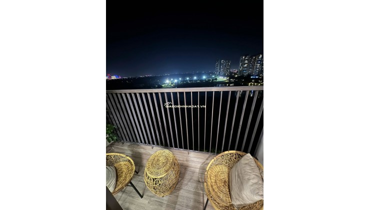 Bán lẻ 1 căn 100m hoặc bán cả cặp căn góc 3 Ngủ hơn 200m sử dụng đẹp nhất Onsen Swan lake president Ecopark Lh:0979144000