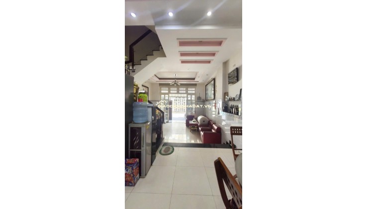 Nhà 4 tầng sát MT Hà Huy Giáp – giáp Gò Vấp