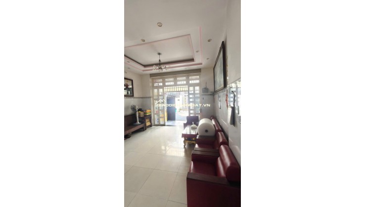 Nhà 4 tầng sát MT Hà Huy Giáp – giáp Gò Vấp